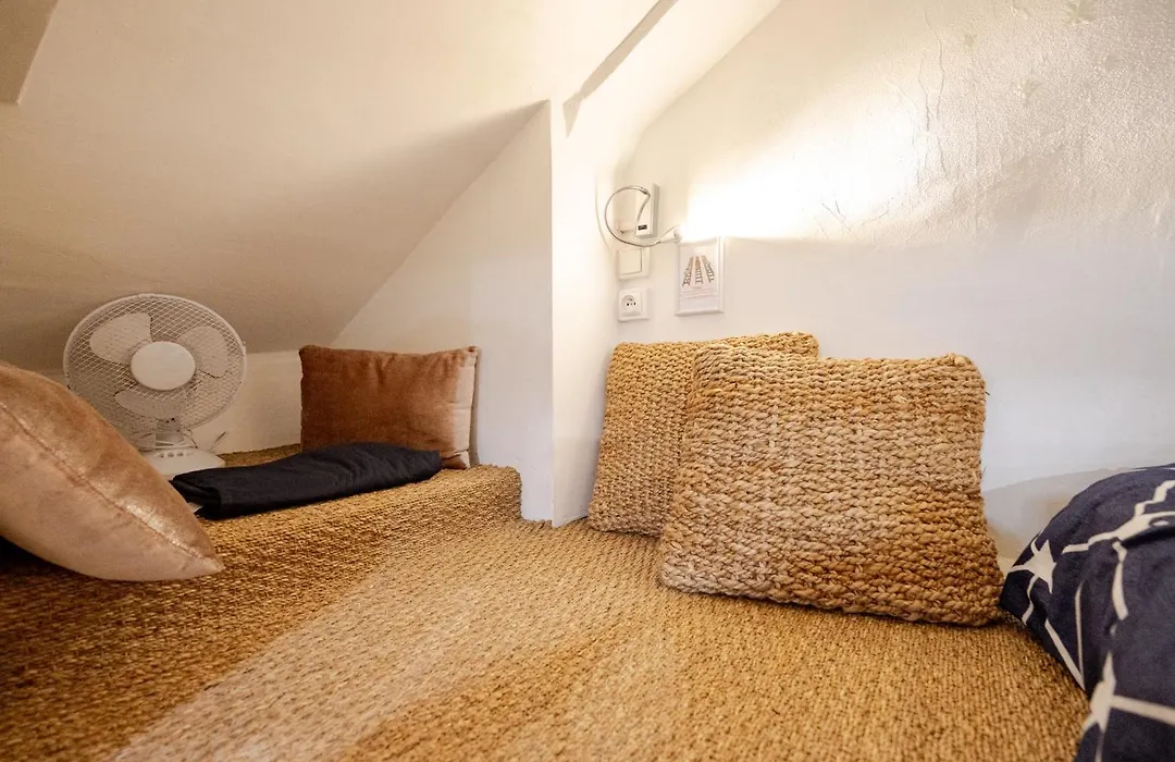 Superb Tiny House In Heart Of Paris 1St!-1