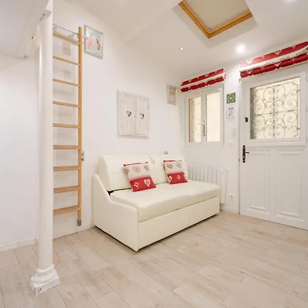 Superb Tiny House In Heart Of Paris 1St!-2